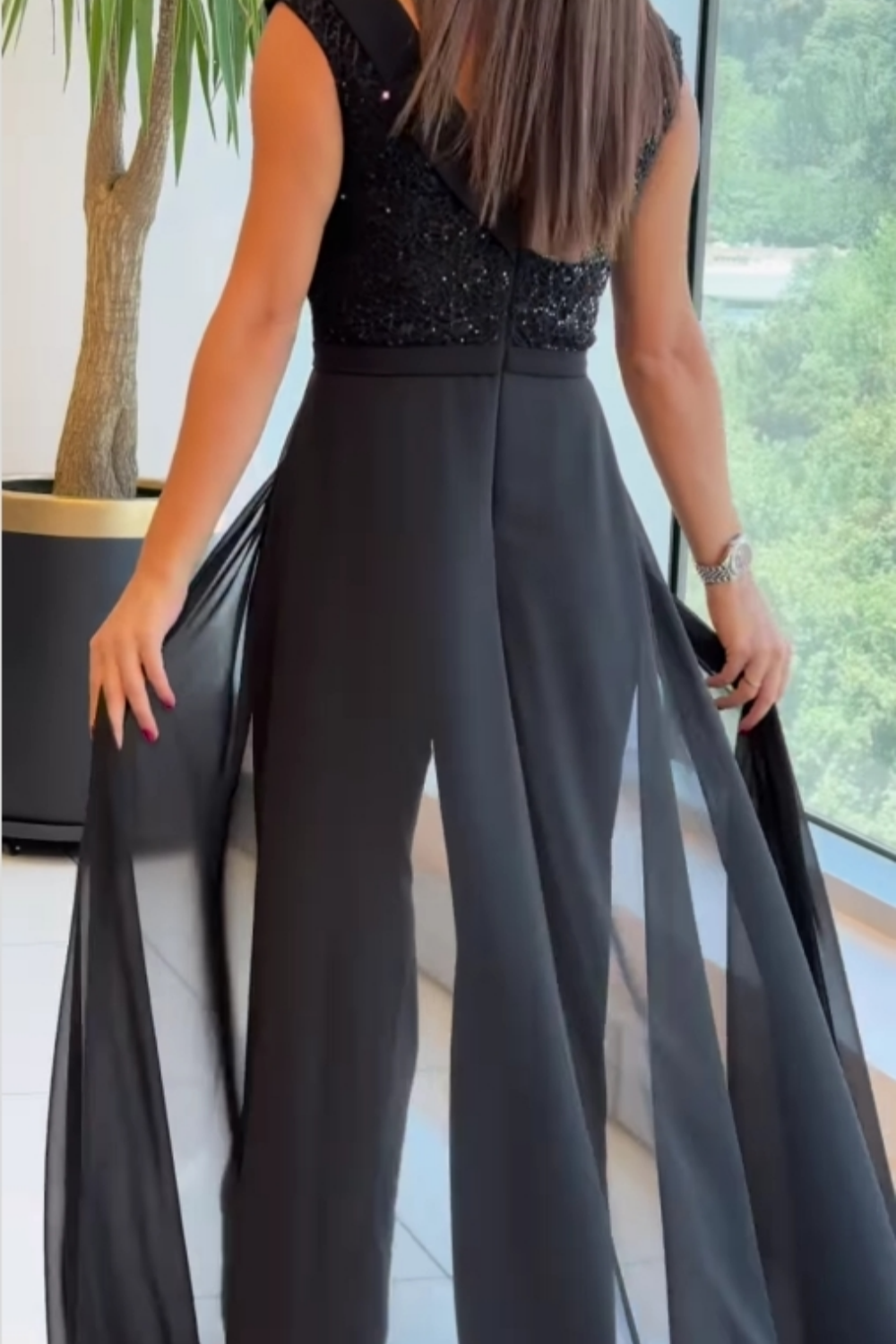 Frances | Stylish Sleeveless Jumpsuit